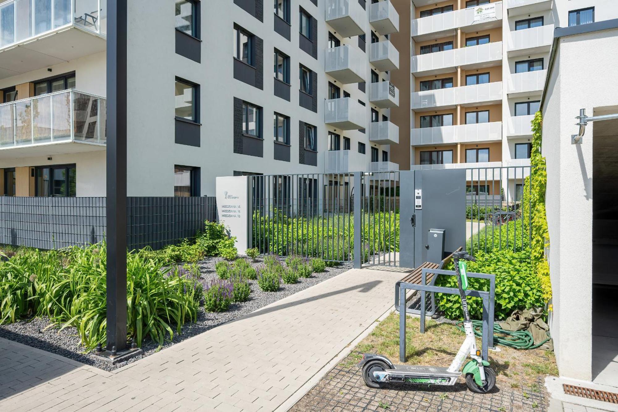 Miedziana Bright Apartment With Balcony And Parking Wroclaw By Noclegi Renters מראה חיצוני תמונה